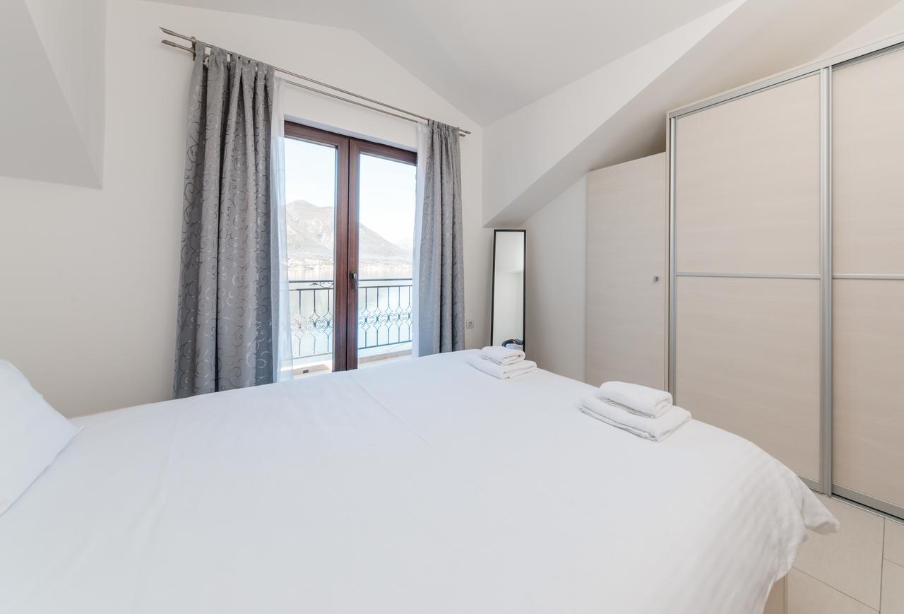 Apartments Miramar Kotor Exterior photo