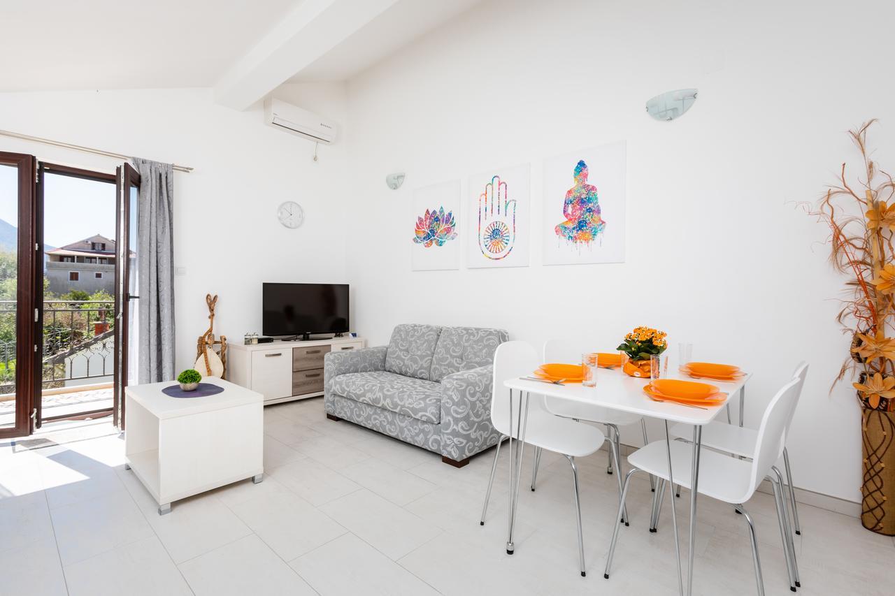 Apartments Miramar Kotor Exterior photo